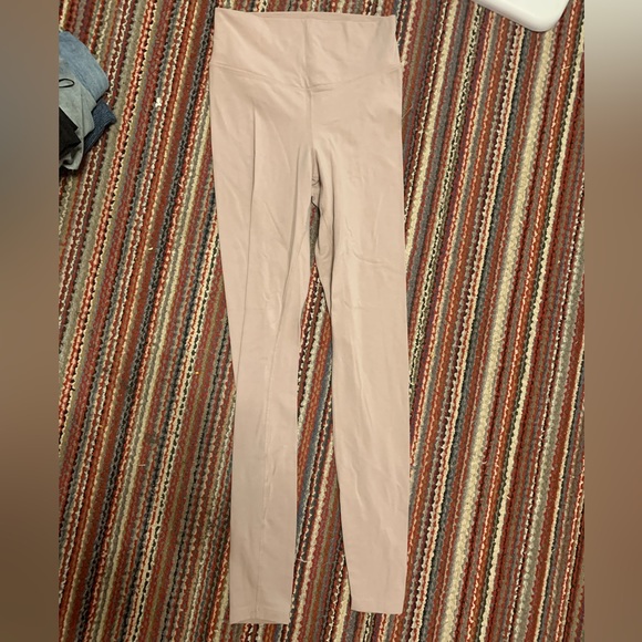 Old Navy Medium Tall Light Purple Leggings - Picture 1 of 2